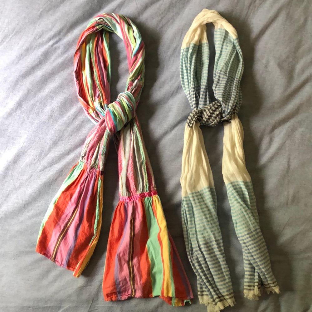 Bundle of Scarfs (2)~ H&M + Gap ~ Multi colour / standard scarf size.